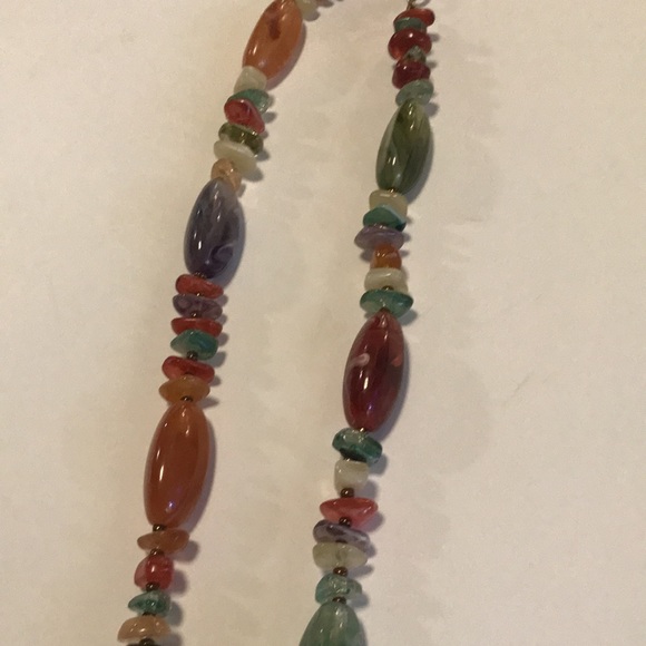 Multi Color Necklace -beautiful - Picture 5 of 8